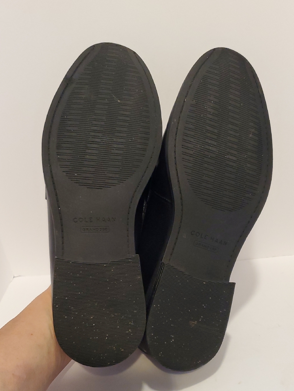 Cole Haan Women's Stassi Chain Loafer In Black Princess Size 7.5B - Picture 9 of 10